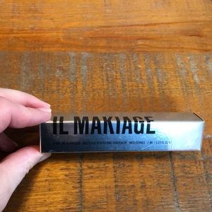 Il Makiage F*ck I’m Flawless Multi-Use Perfecting Concealer in shade 2.5